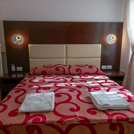 Mbs Marconi Bridge Suites Guest House Rom Eksteriør billede