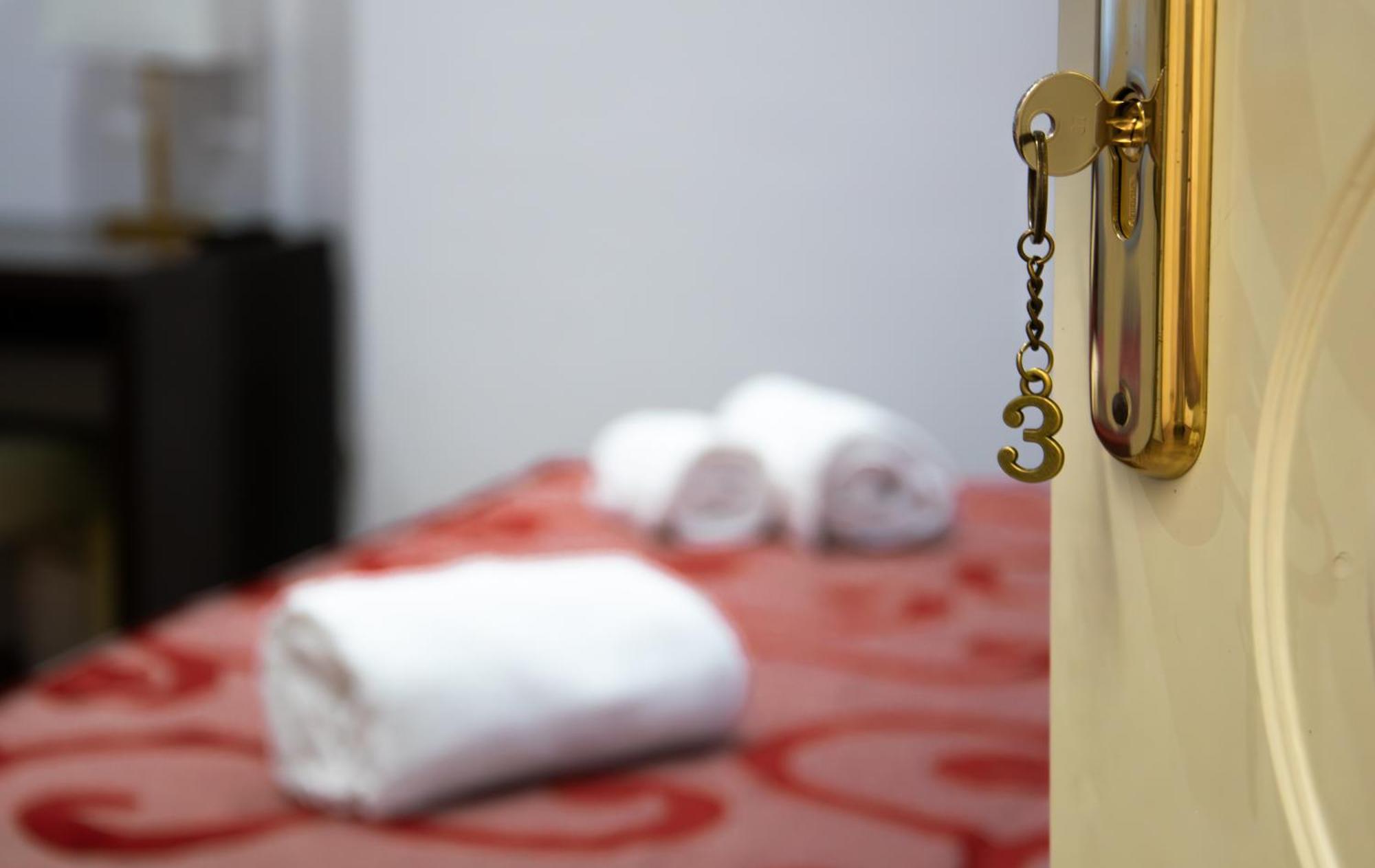 Mbs Marconi Bridge Suites Guest House Rom Eksteriør billede